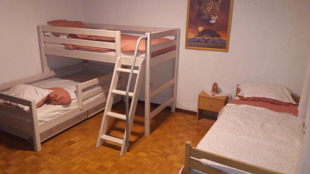 Appartment Bezenica Dobrova Esterno foto